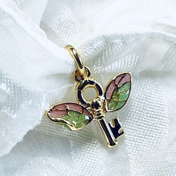 ⚡✨ NWOT Winged Key Charm – Harry Potter Magic 🗝️ - Picture 6 of 10